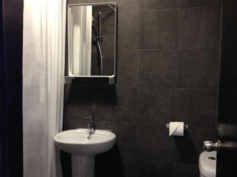 Tulip Hotel Ίπο Εξωτερικό φωτογραφία